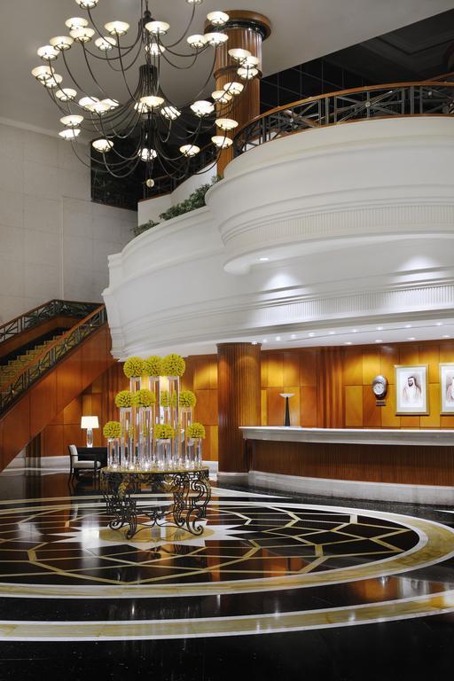The Bristol Hotel Dubai Eksteriør bilde